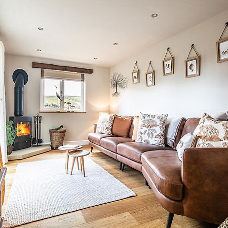 Earl Sterndale Hilldale Cottage מראה חיצוני תמונה