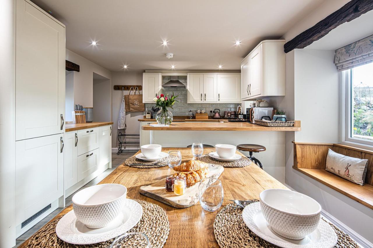 Earl Sterndale Hilldale Cottage מראה חיצוני תמונה