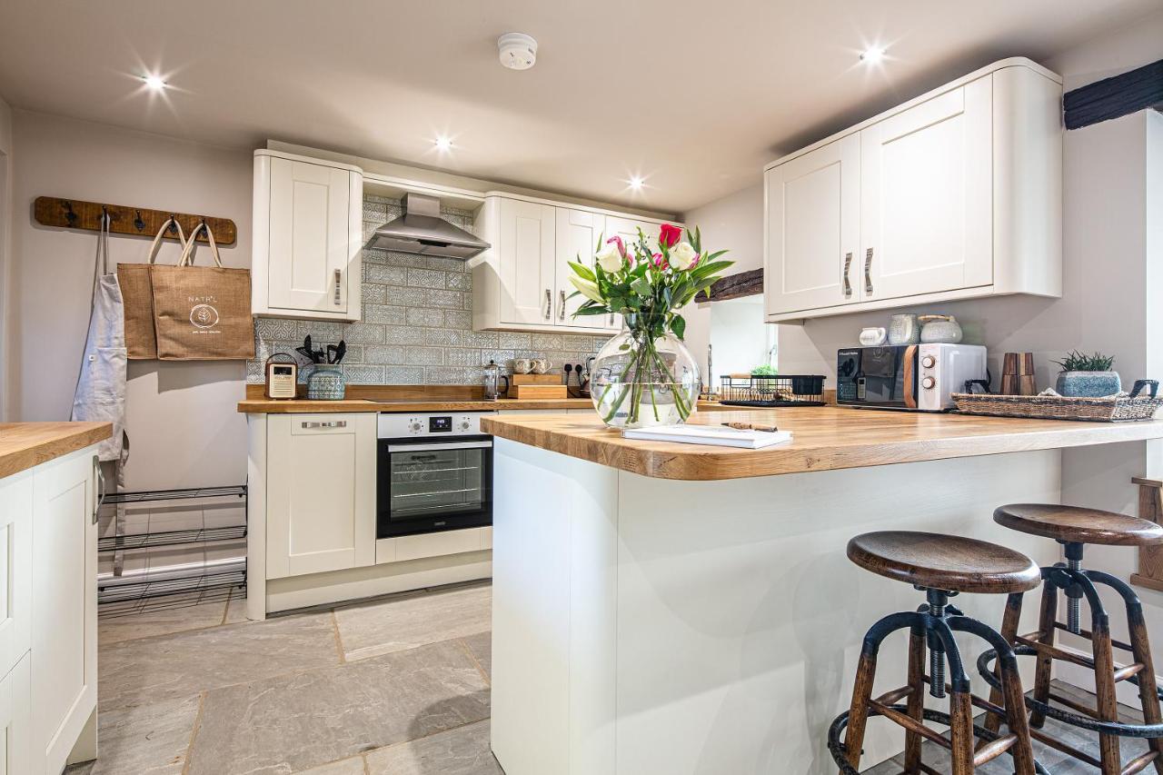 Earl Sterndale Hilldale Cottage מראה חיצוני תמונה