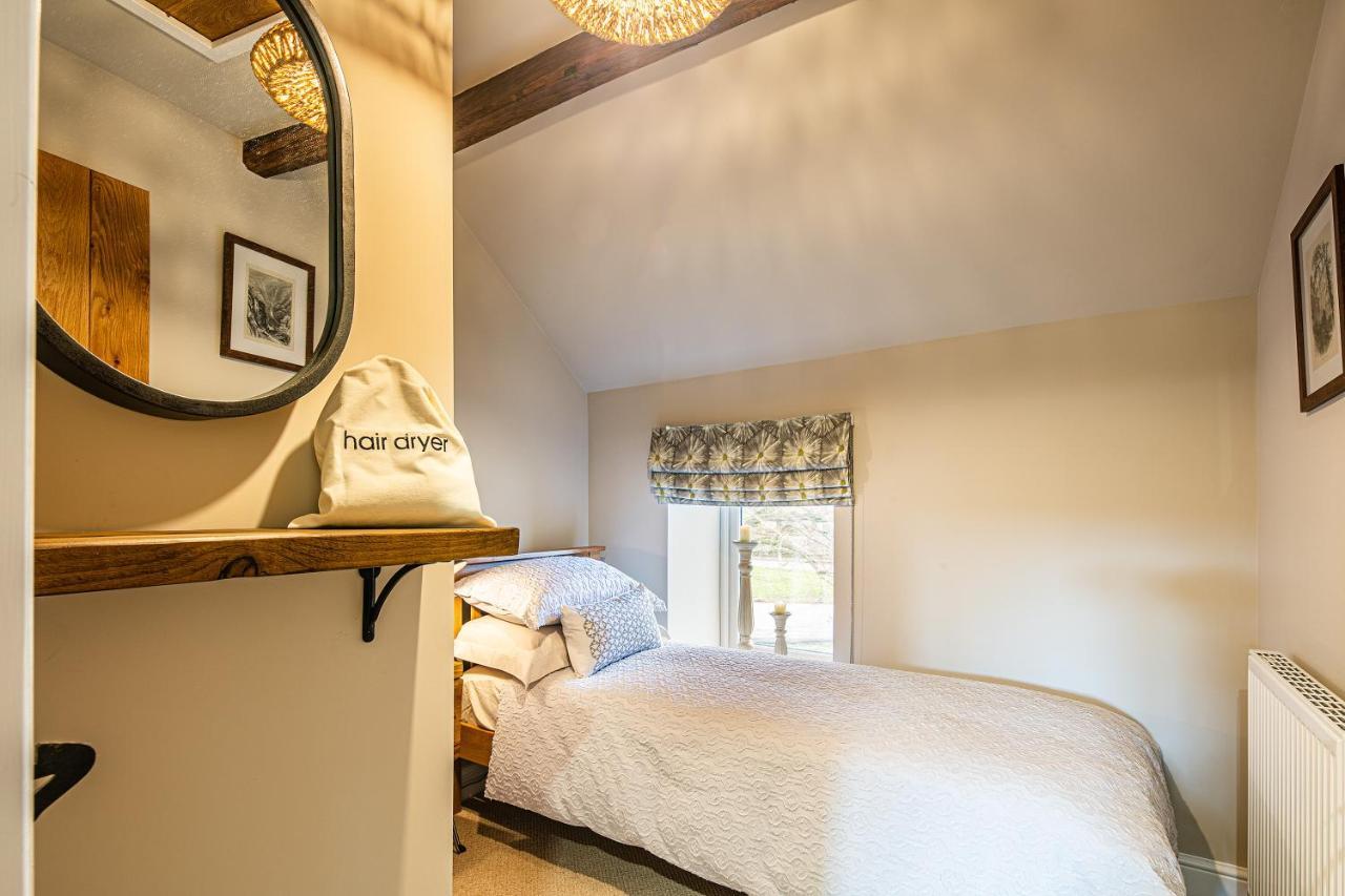 Earl Sterndale Hilldale Cottage מראה חיצוני תמונה