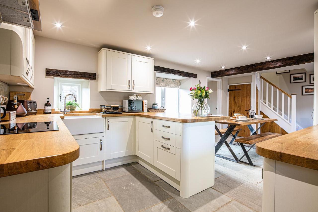 Earl Sterndale Hilldale Cottage מראה חיצוני תמונה